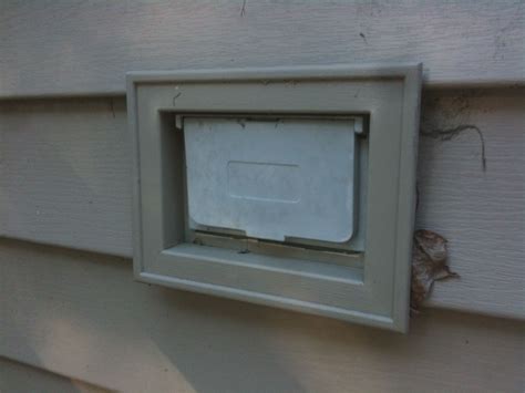 install junction box vinyl siding|electrical box for vinyl siding.